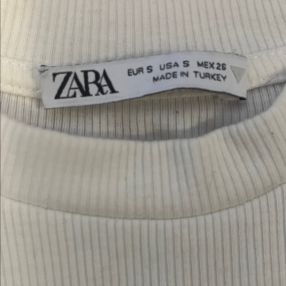 Zara White Ribbed Ruched Side Top - Picture 2 of 2